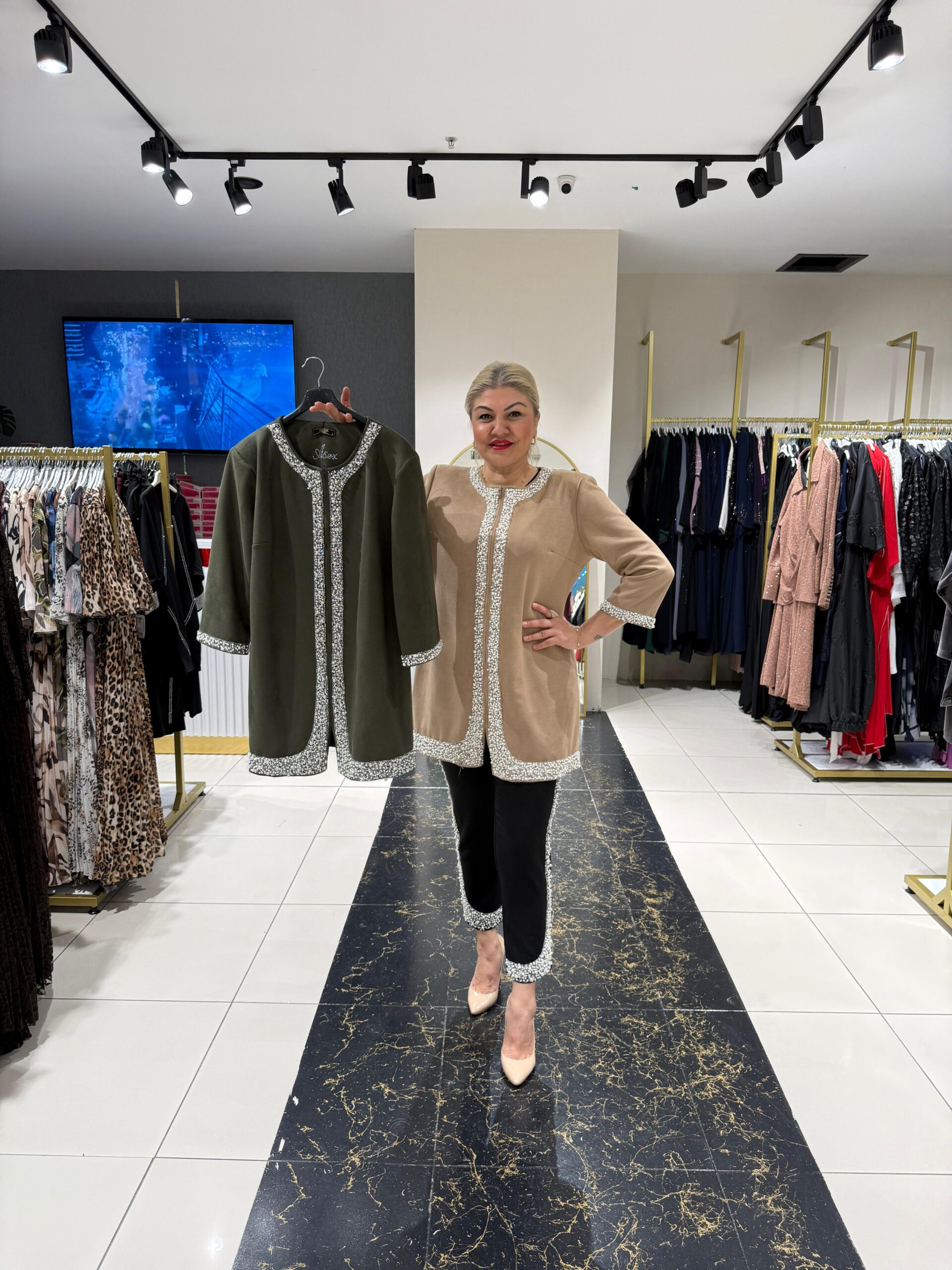 Nubuk İnci işlemeli Takım