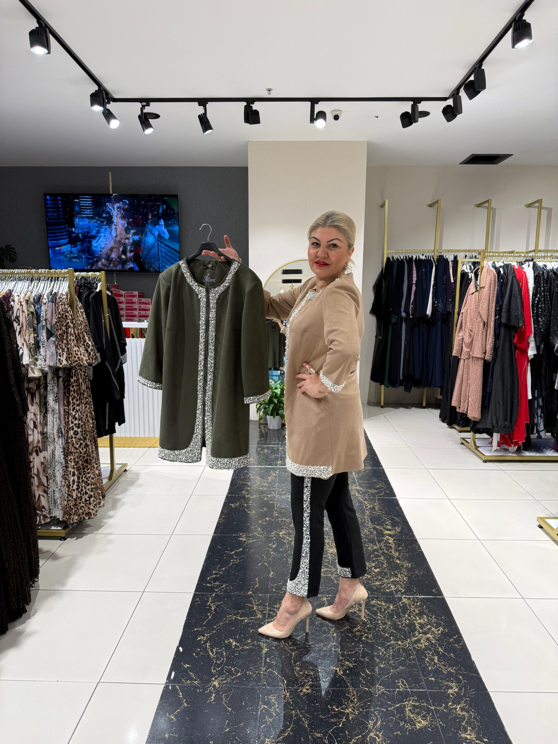 Nubuk İnci işlemeli Takım - Görsel 2