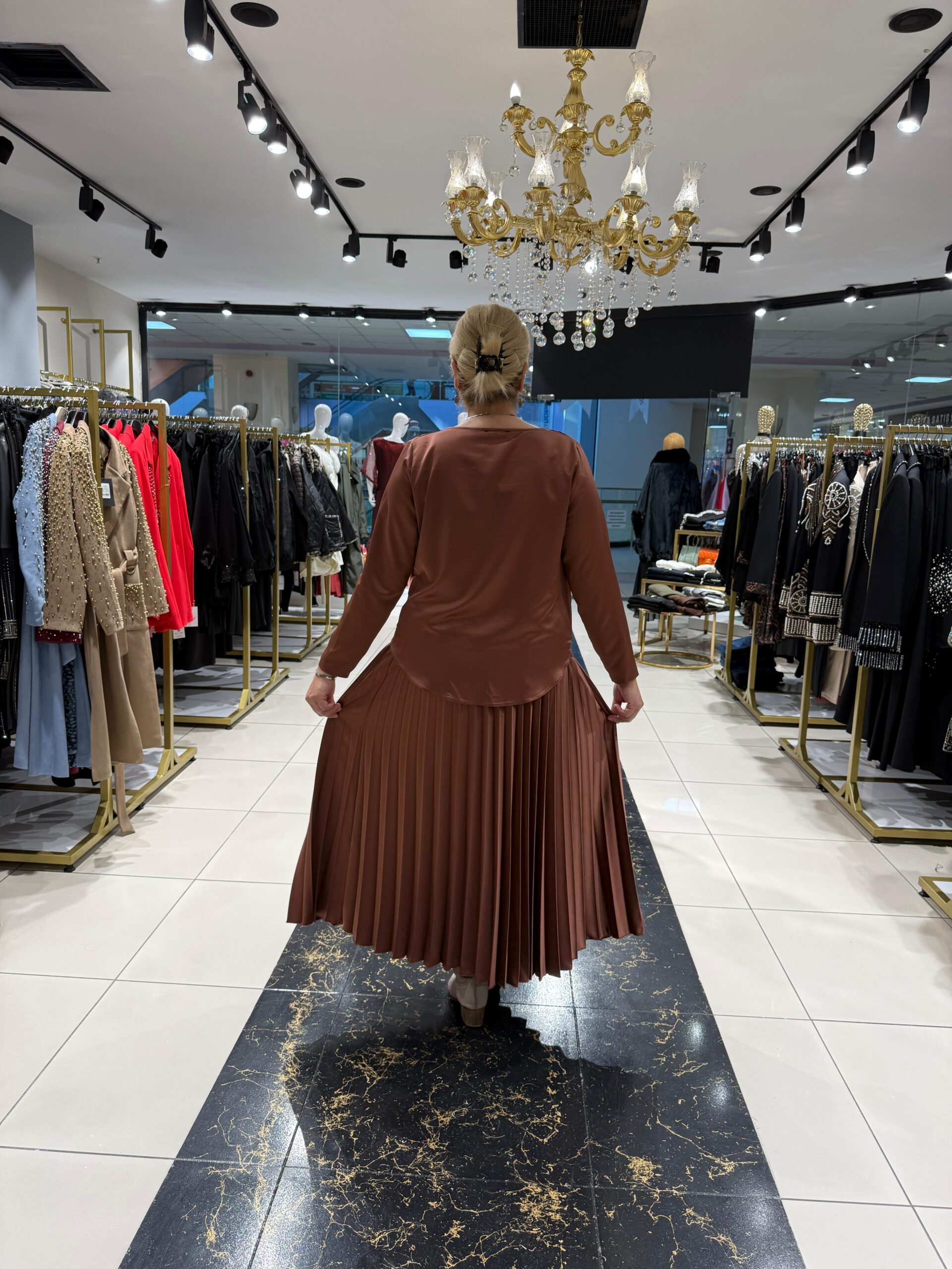 İpek Saten Enfes Takım - Görsel 3