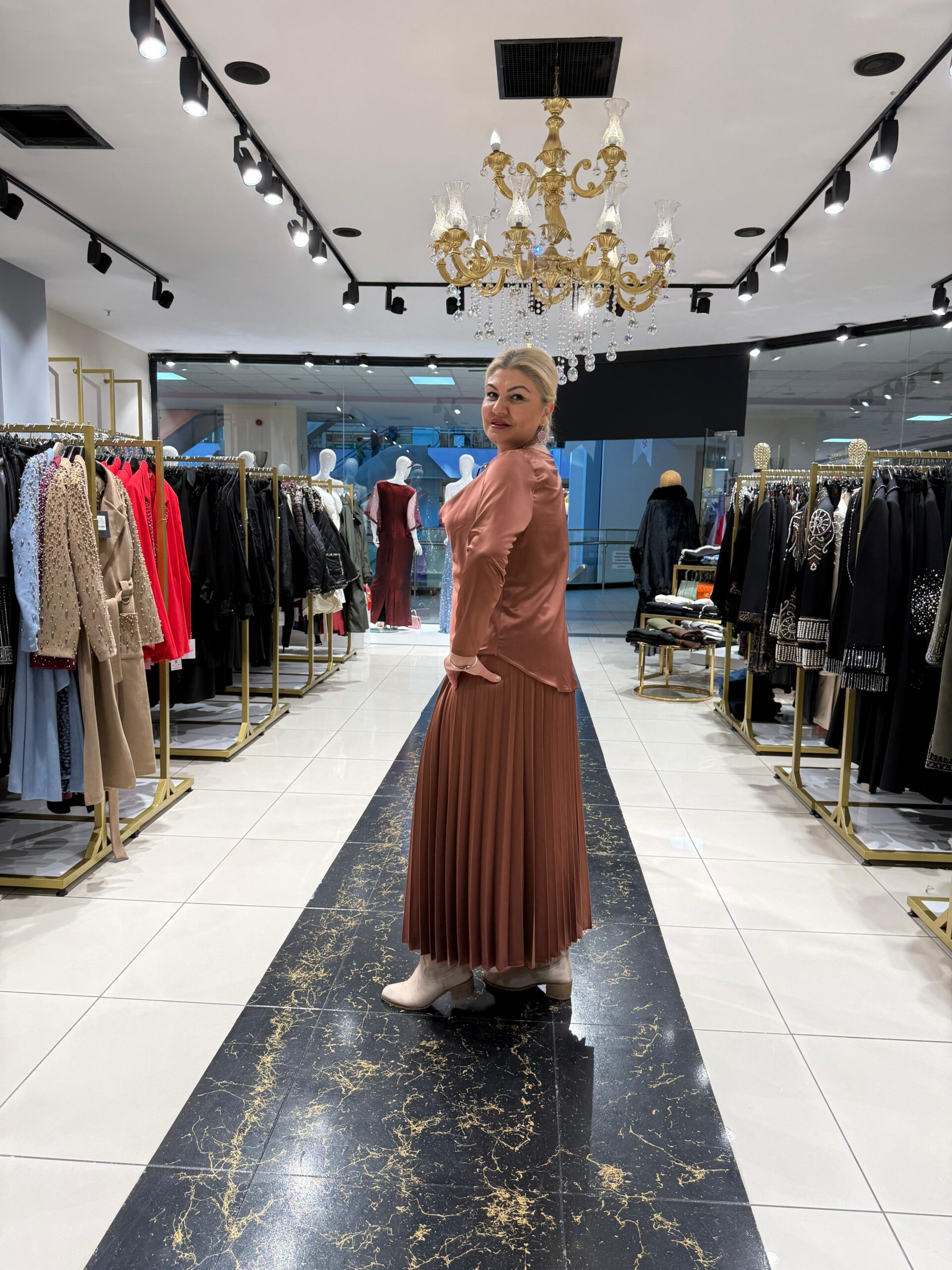 İpek Saten Enfes Takım - Görsel 2