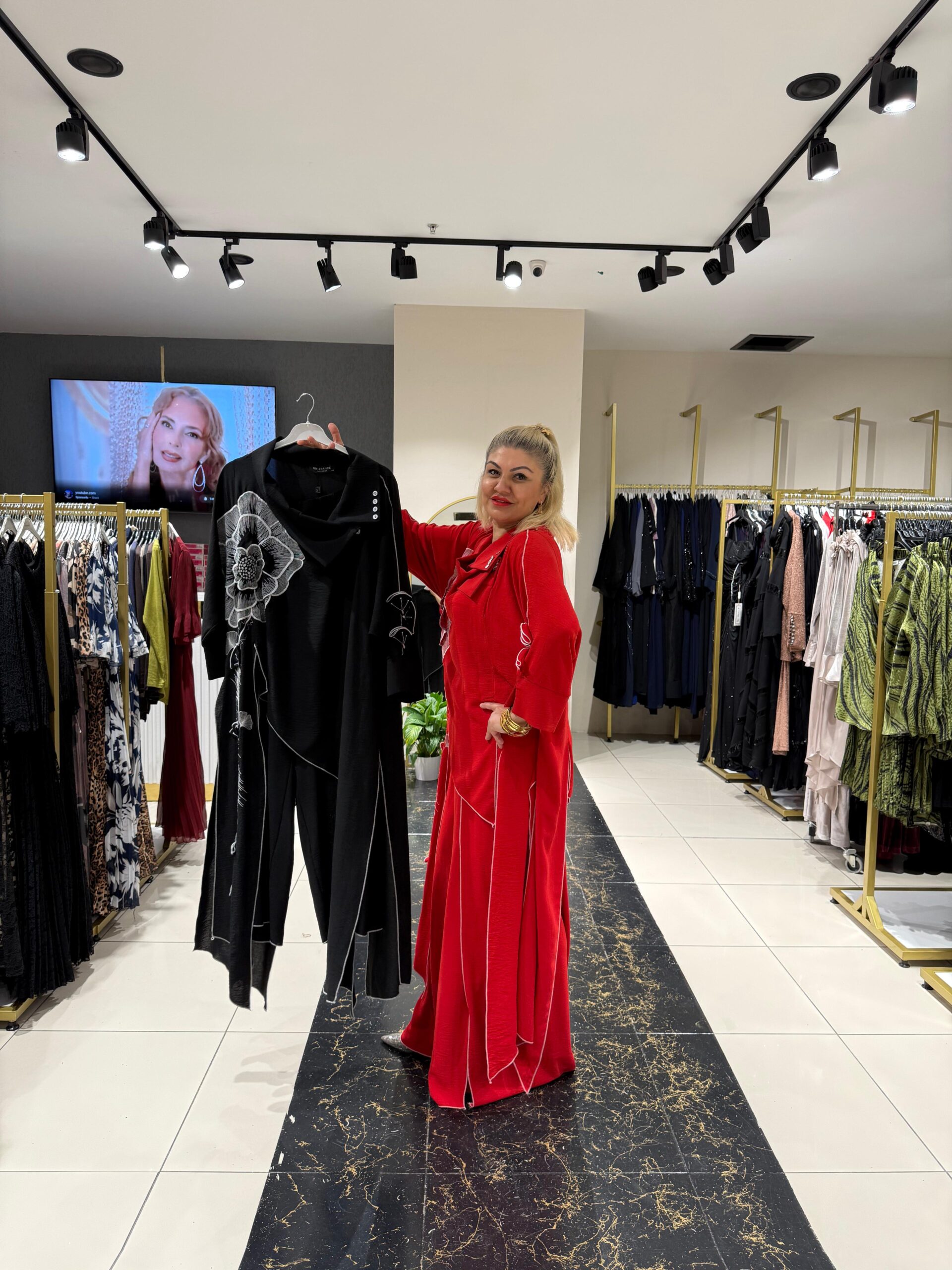 Gelincik Motif Degaje Yaka Alt Üst Takım - Görsel 6