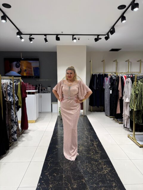 Kalp Yaka Taşlı Pembe Abiye Elbise