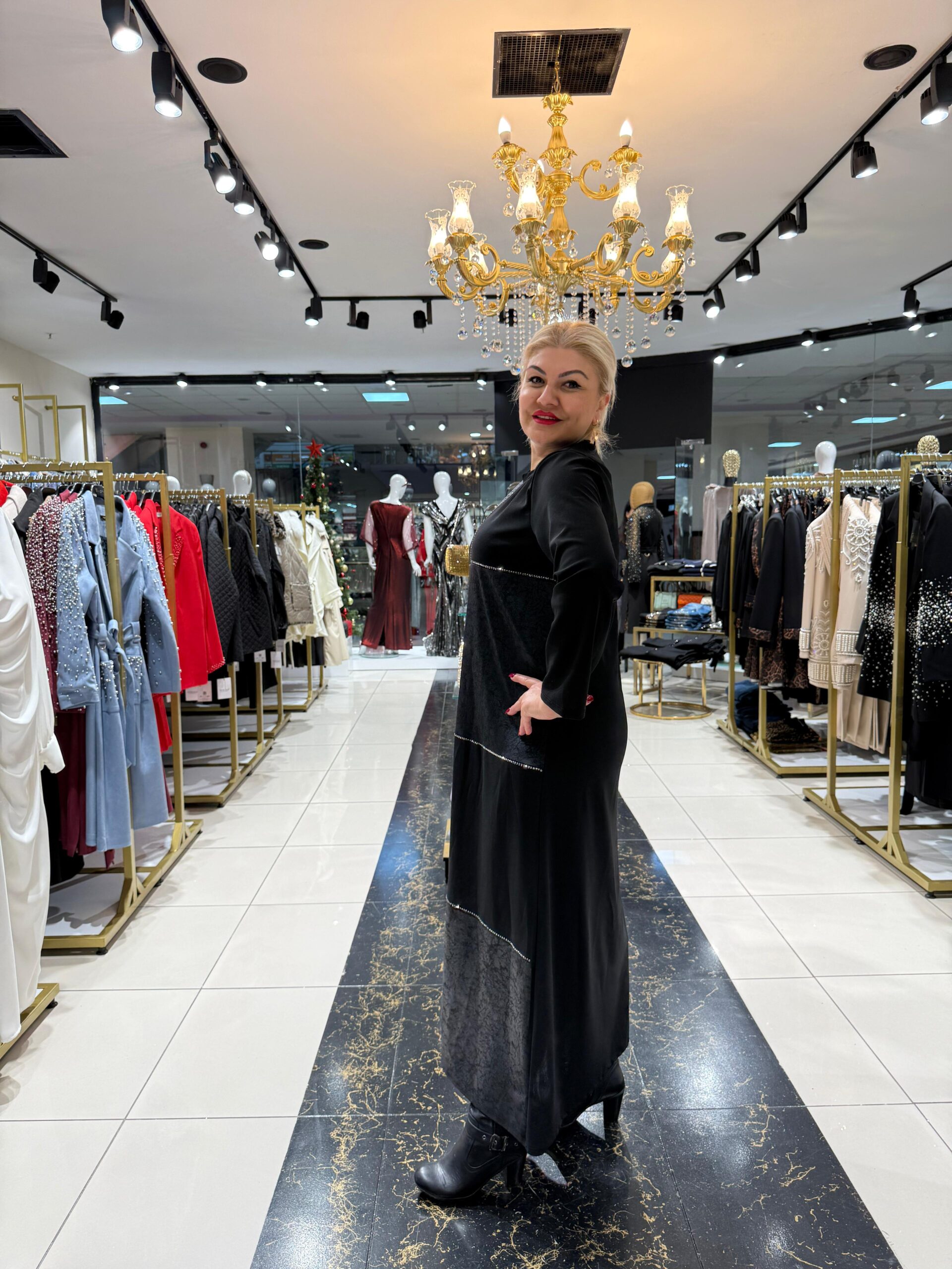 Siyah Büyük Damalı Krep Kumaş Elbise - Görsel 2